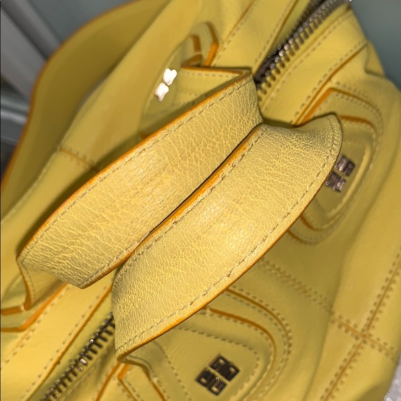 **SOLD** Givenchy Nightingale - Picture 5 of 12